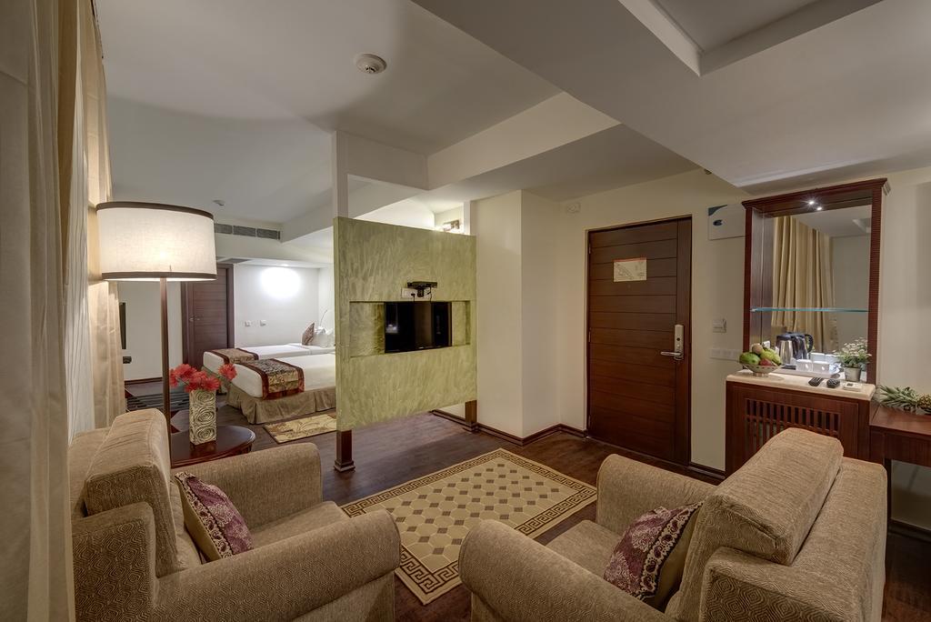 The Fern Residency Galaxy Mall Burnpur Bilik gambar